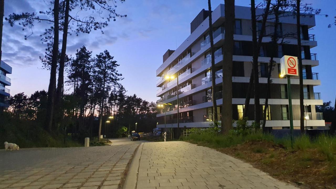 Apartamenty Przy Plazy Shellter Роґово Екстер'єр фото